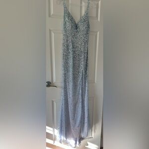 Stunning prom dress! Brand new with tags , never worn!